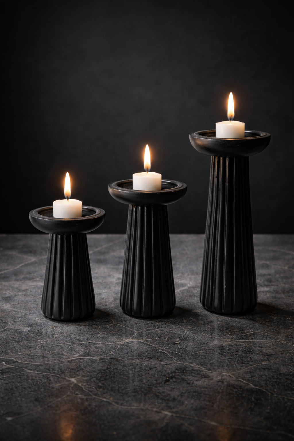 Obsidian Rise – Wooden Candle Holder Set